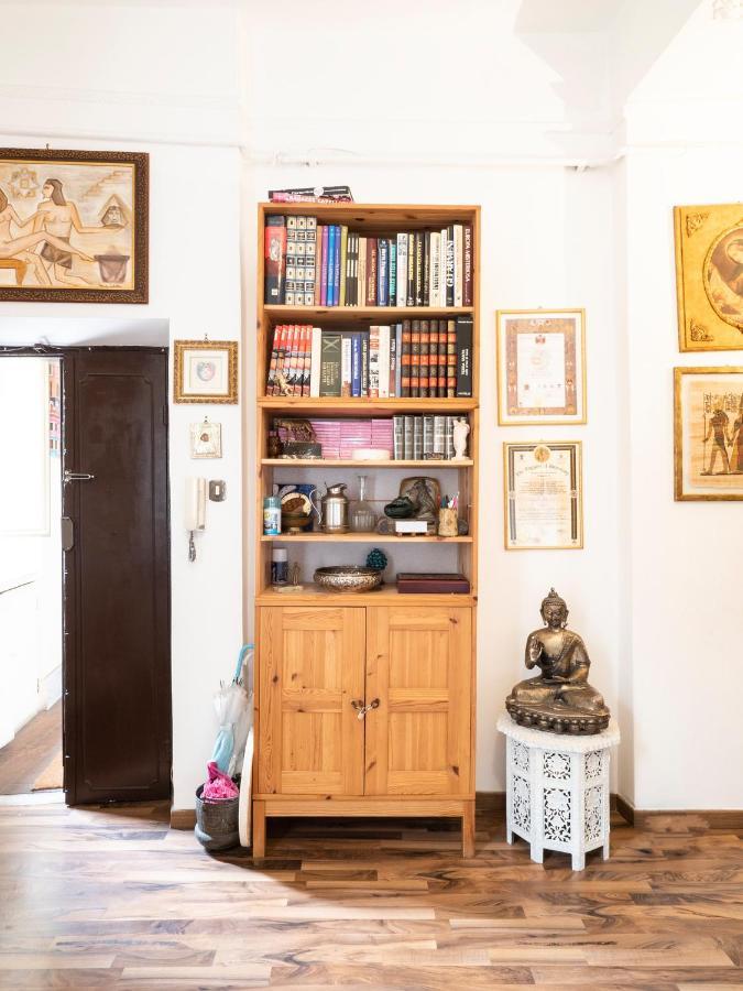 Central Apartment In Trastevere Rome Exterior photo