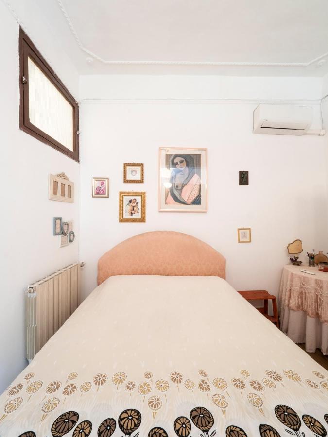 Central Apartment In Trastevere Rome Exterior photo