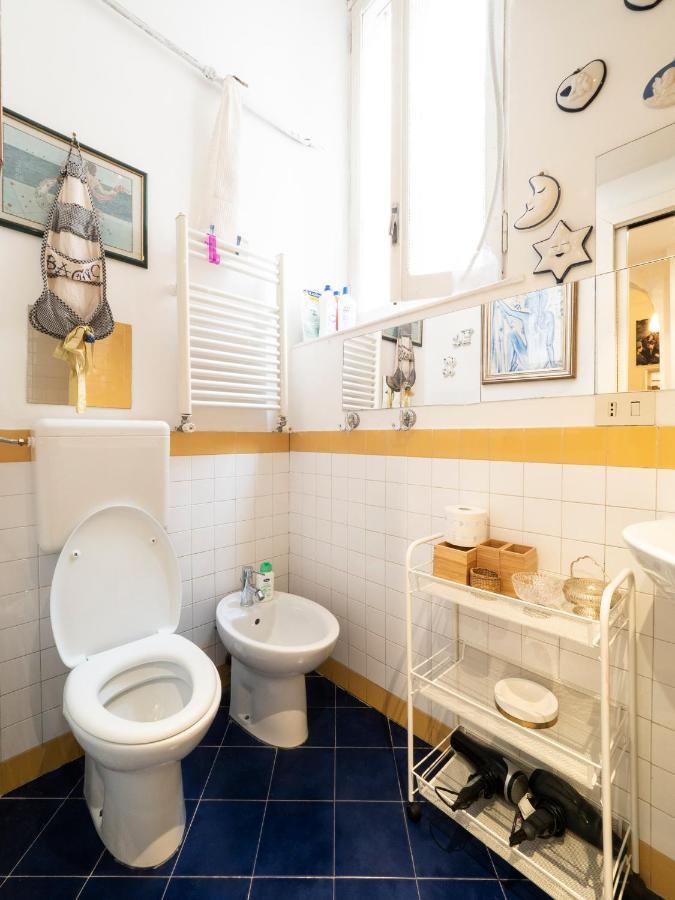 Central Apartment In Trastevere Rome Exterior photo