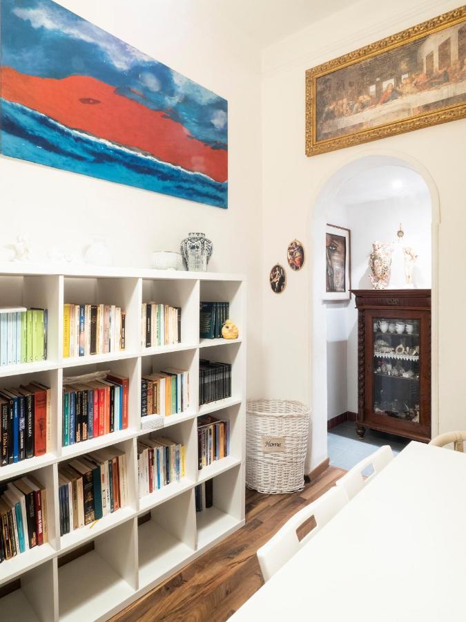 Central Apartment In Trastevere Rome Exterior photo